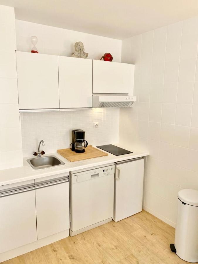 Appartement élégant avec vue sur le port Saint-Martin-de-Ré Exterior foto