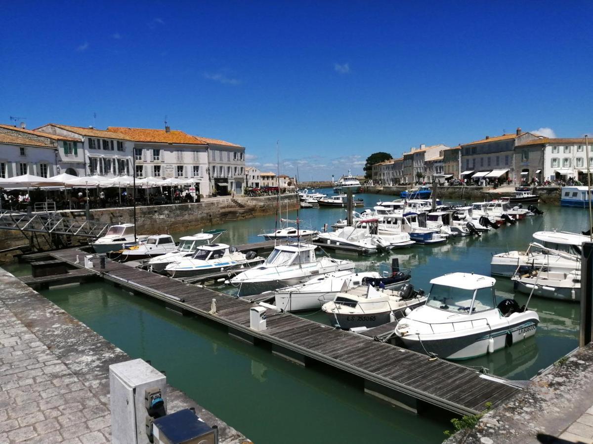Appartement élégant avec vue sur le port Saint-Martin-de-Ré Exterior foto