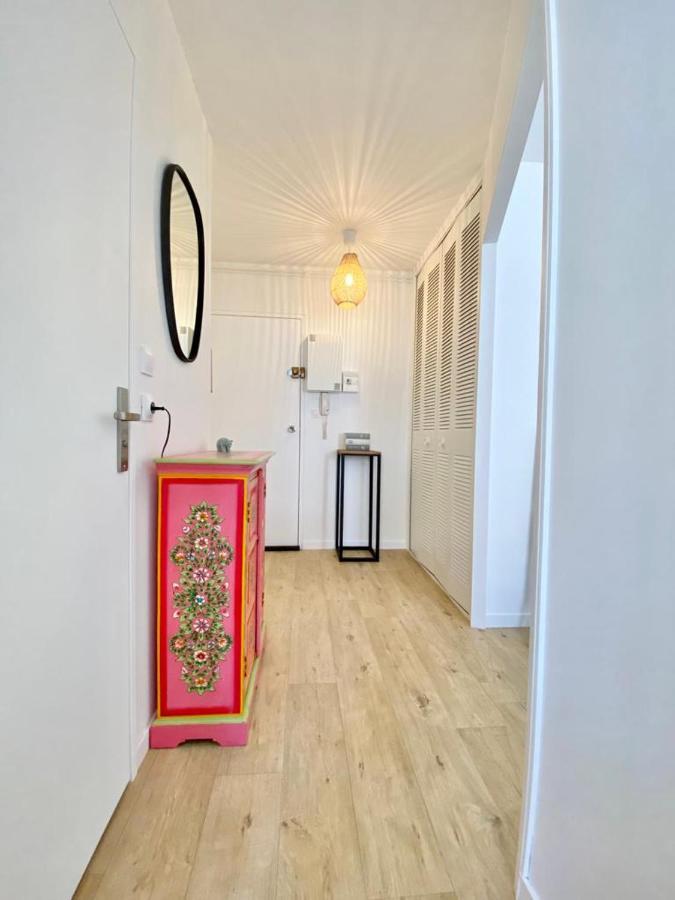 Appartement élégant avec vue sur le port Saint-Martin-de-Ré Exterior foto
