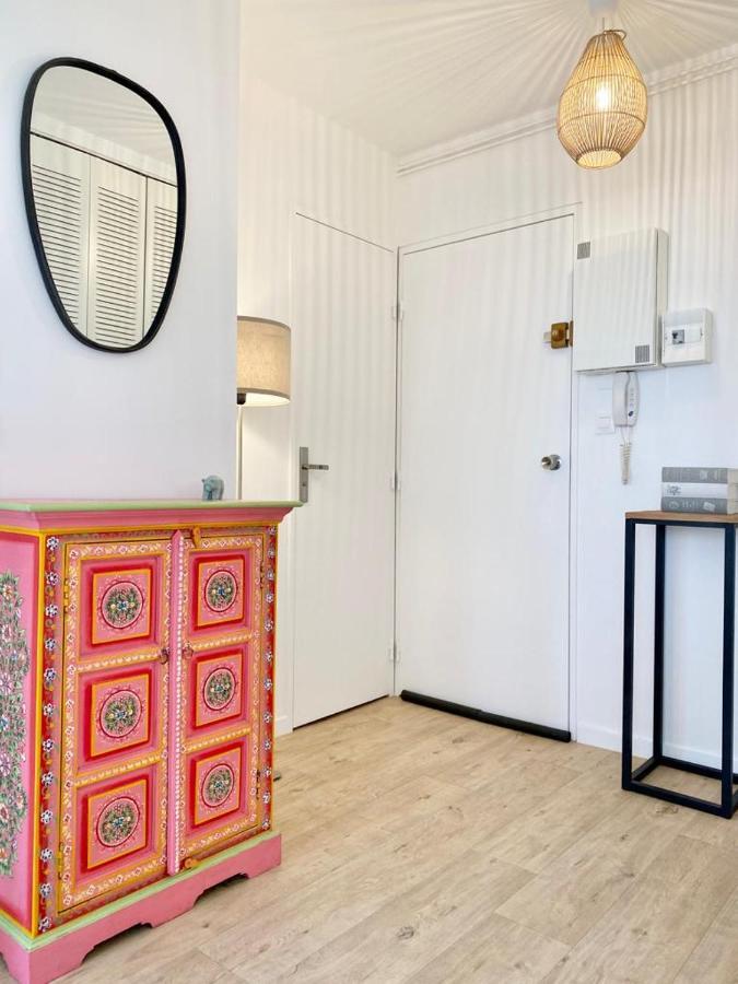 Appartement élégant avec vue sur le port Saint-Martin-de-Ré Exterior foto