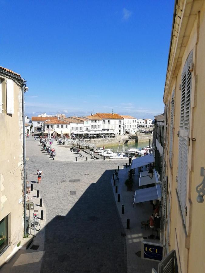 Appartement élégant avec vue sur le port Saint-Martin-de-Ré Exterior foto